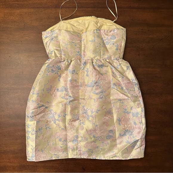 Louisa Mini Dress - Lime - S - Picture 2 of 6